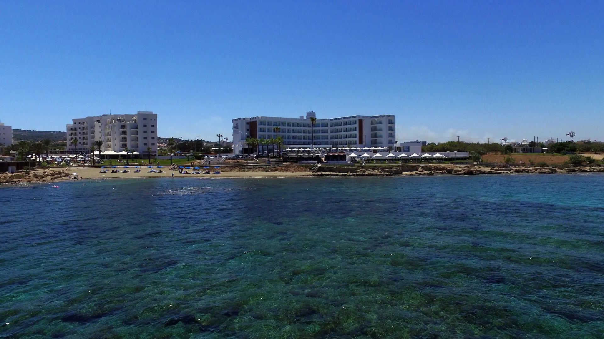 Evalena Beach Hotel Protarász